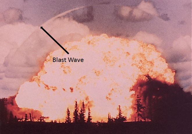 Explosion-blast_wave.JPG
